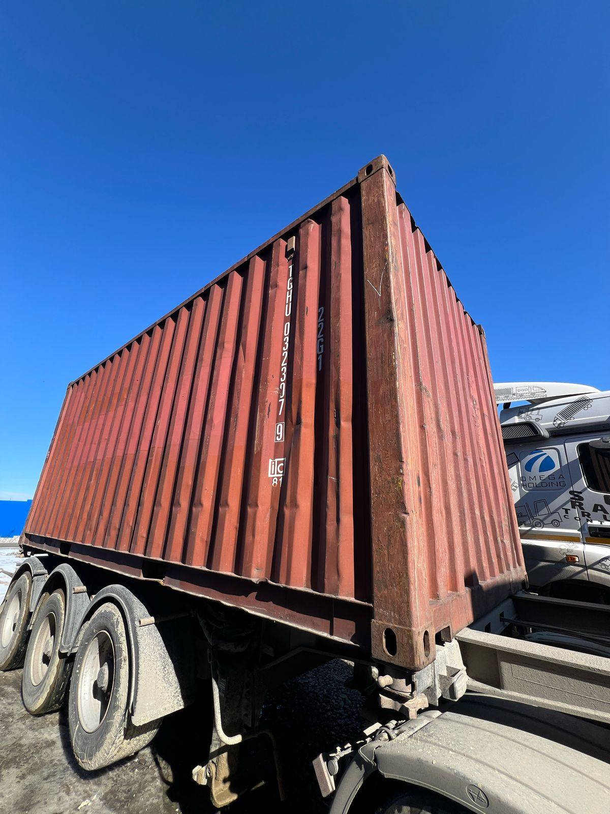 Морской контейнер TGHU0323079